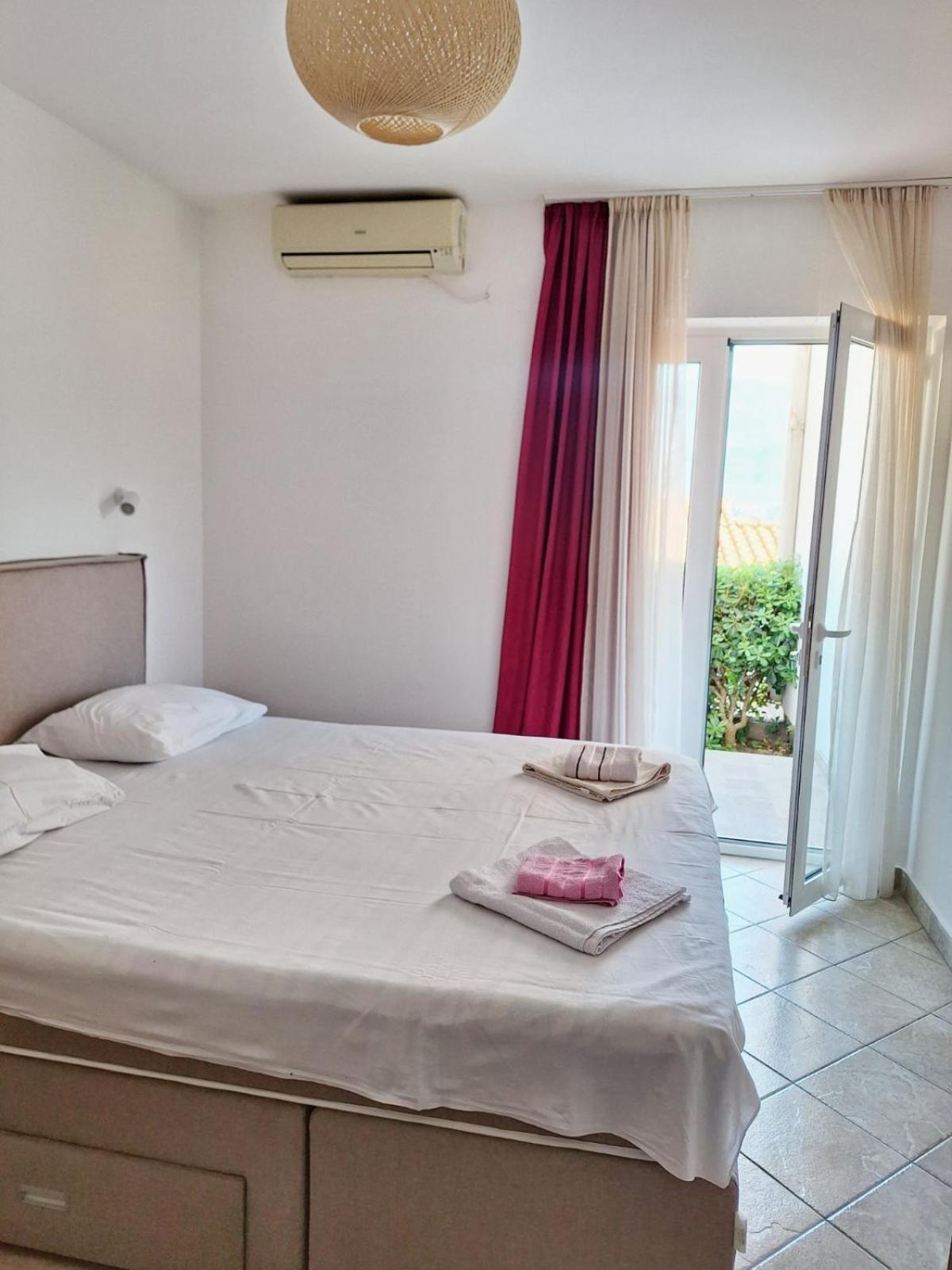 Apartmani Cupic Будва Экстерьер фото